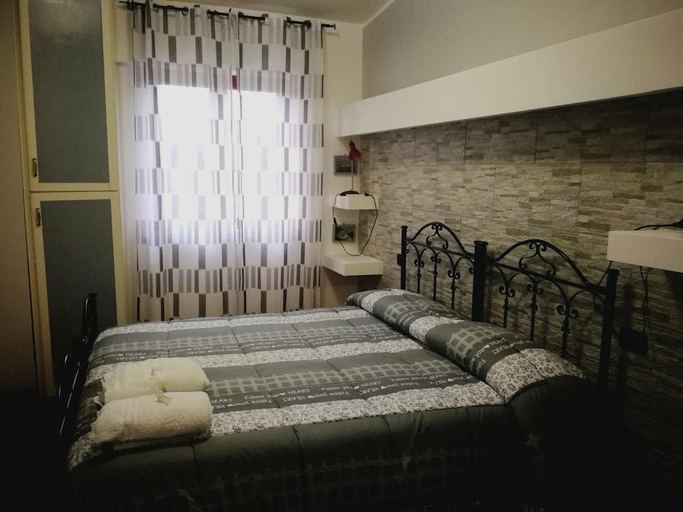 Bedroom 5, Re Mare B&B, Crotone