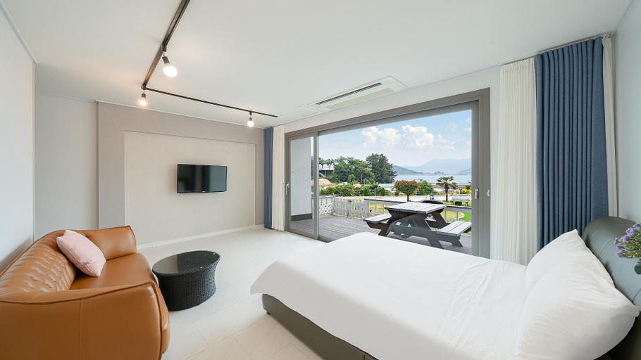 Bedroom, Yeosu Carpe Diem Pension, Yeosu