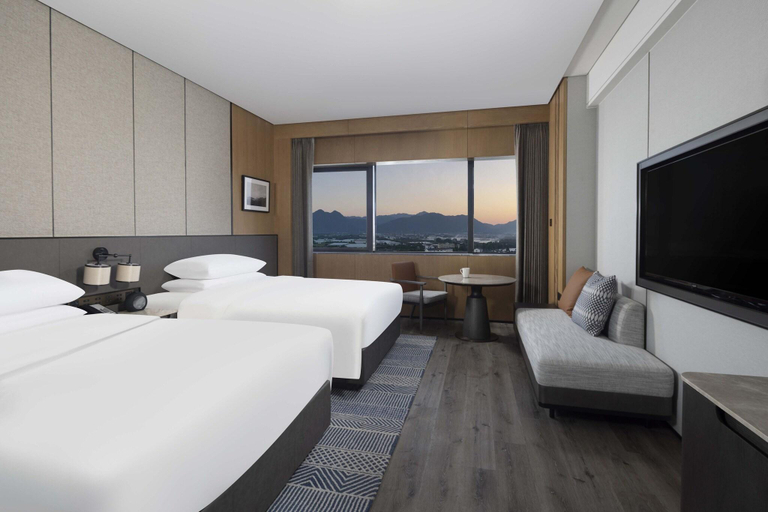 Bedroom 3, Sheraton Pujiang, Chengdu