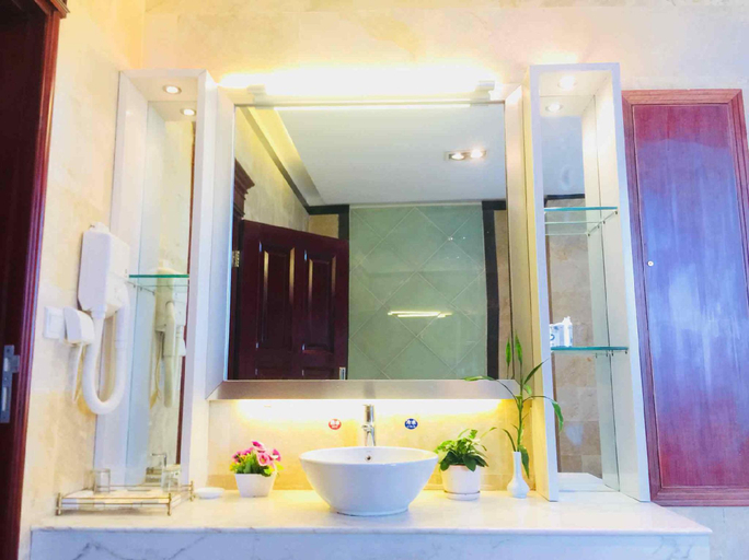 Bathroom, wanjiadenghuo Hotel, Baoshan