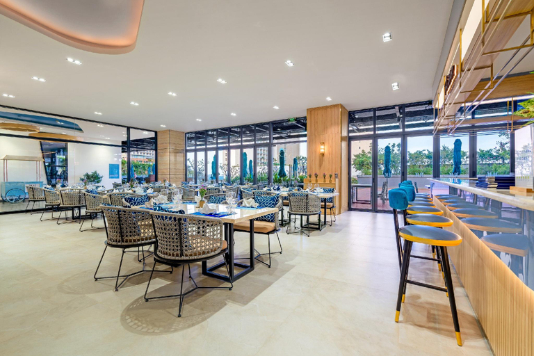 Restaurant 5, Sunnyhomes Perfect Oceanview Ariyana Building, Nha Trang