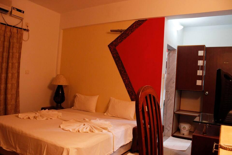 Bedroom 2, Tiara Hideaway Resort, North Goa