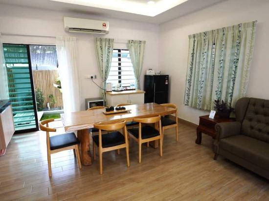 1, Voon Cottages@Pinjistation | Private Pool | 10pax, Kinta