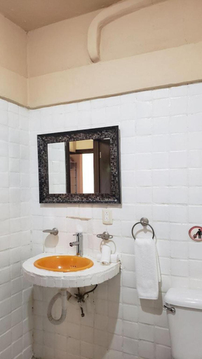 Bathroom 4, Hotel Casa Baleine, Lázaro Cárdenas
