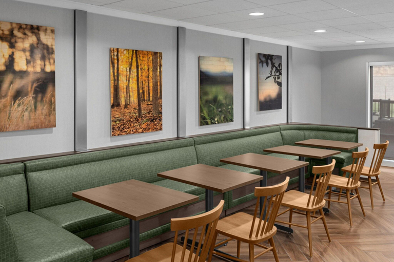 Food & Drinks 5, Fairfield Inn & Suites Richfield, Sevier