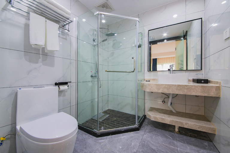 Bathroom 3, Xiangbo Hotel (Changsha South High-speed Railway Station), Changsha