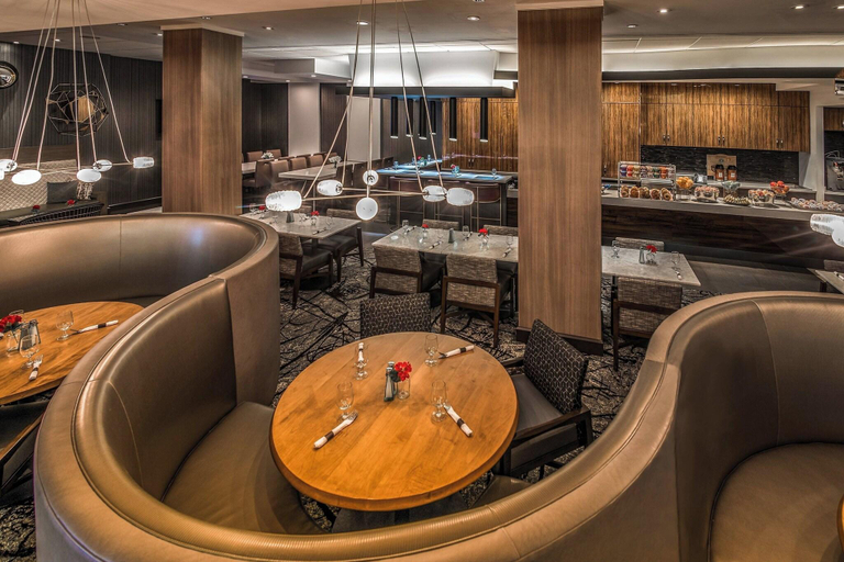 Food & Drinks 4, Courtyard Bethesda Chevy Chase, Montgomery