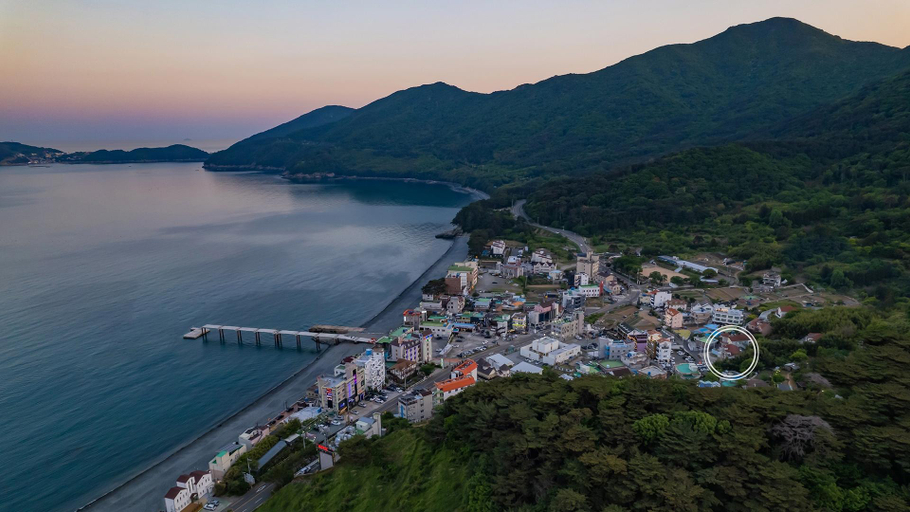 Others 4, Geoje Mori Pension, Geoje