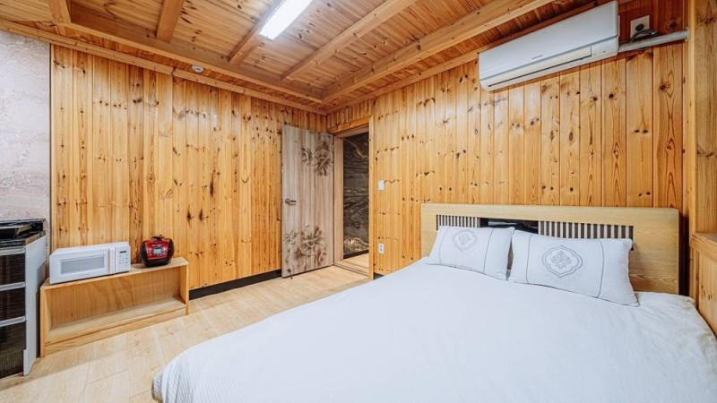 Bedroom 4, Yangyang Osekhyu Pension, Yangyang