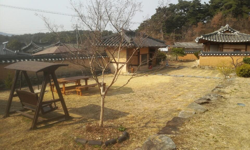 Others, Andong Sugok Old House Pension, Yecheon
