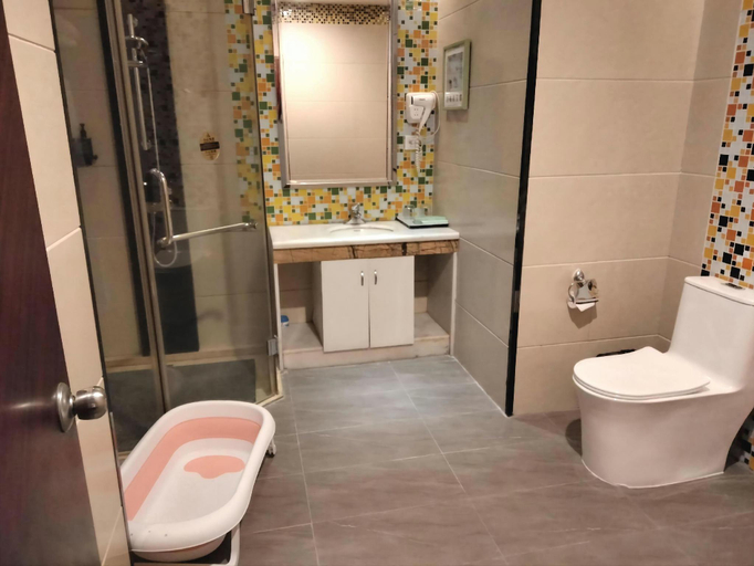 Bathroom 3, Myseason Hotel, Dongguan