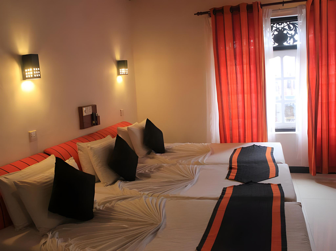Bedroom 2, Samaya Tranz Hotel, Habaraduwa