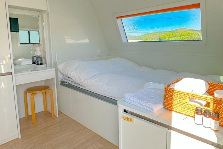 Bedroom, Gapyeong Olden Caravan & Pension, Gapyeong