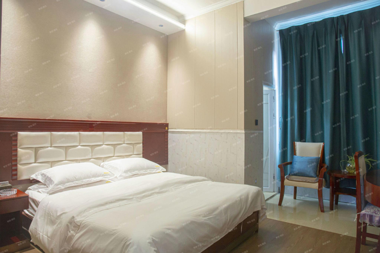 Bedroom 2, Ruijia Smart Hotel, Honghe Hani and Yi