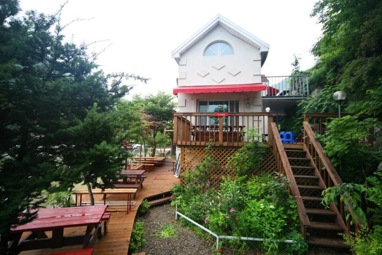 Exterior & Views 5, Yangsan Tiara Pension, Miryang