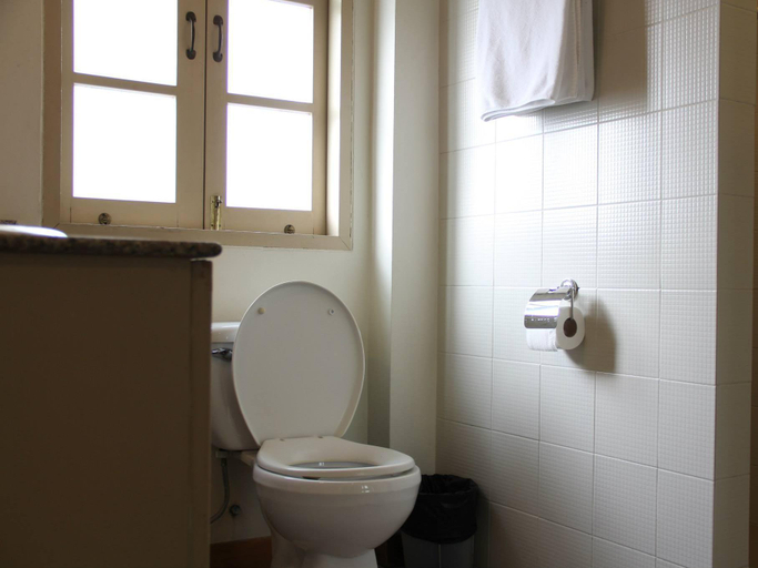 Bathroom, Baan Rangnam, Ratchathewi