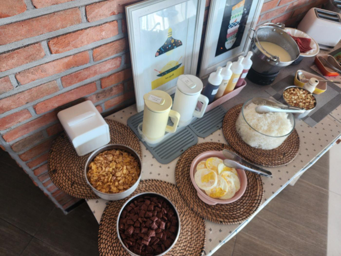 Food & Drinks 3, Seogwipo Brick 216, Seogwipo