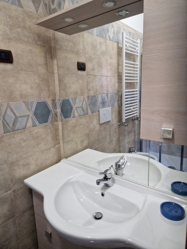 Bathroom 5, castelbarco house, Rome