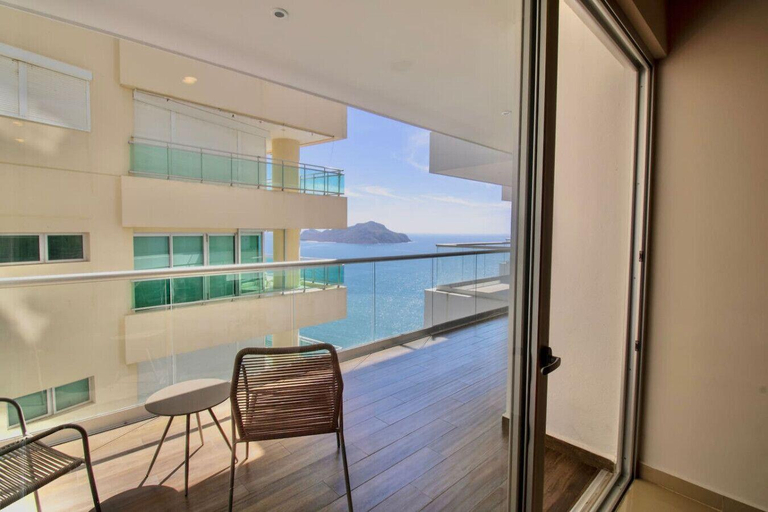 Others 4, Torre Eleve Apartments, Mazatlán