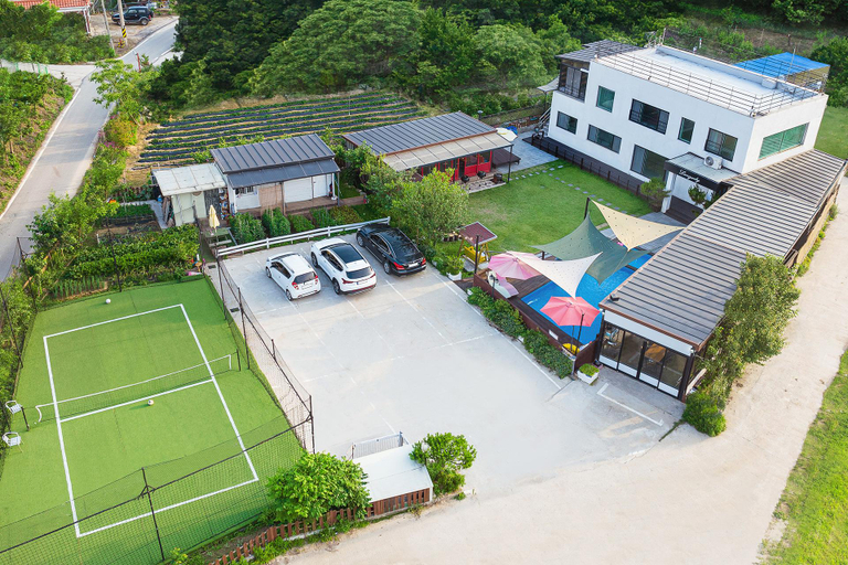 Exterior & Views 1, Ganghwado langbly Pension, Ganghwa