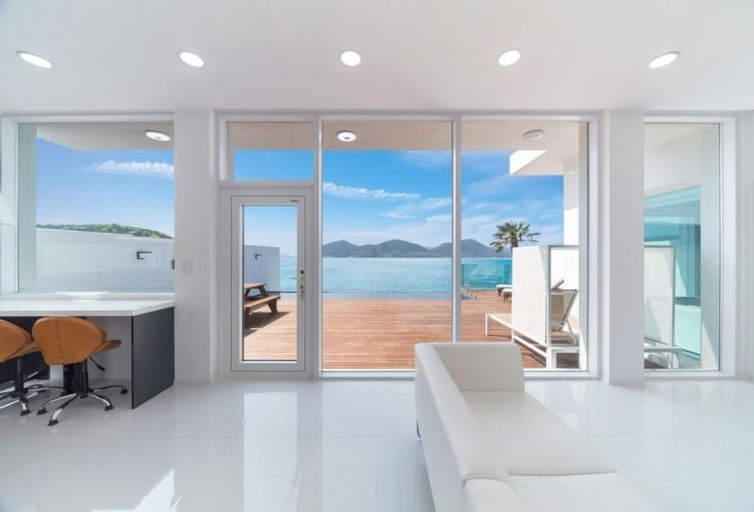 Others 3, Geoje Island Staynoeul Pool Villa, Geoje