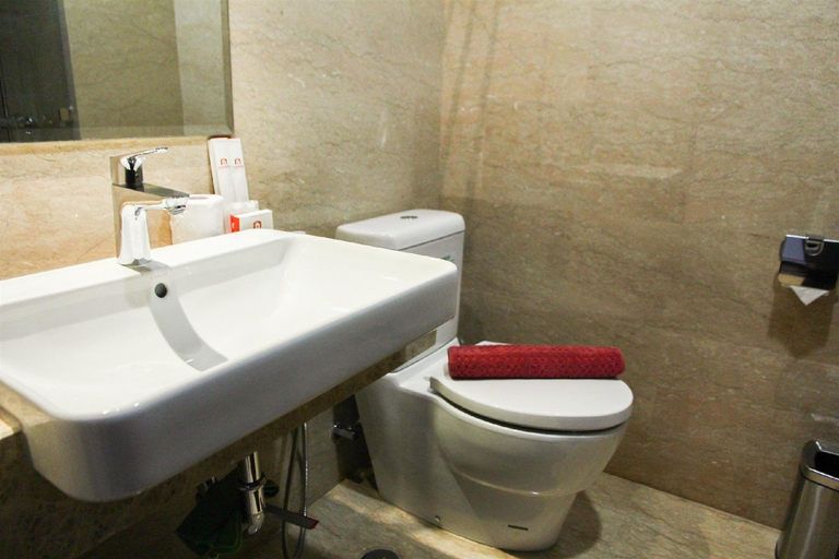 Bathroom 5, Brand New Studio @ Menteng Park Apartment, Jakarta Pusat