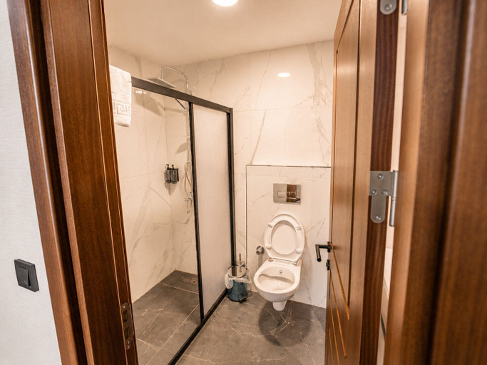 Bathroom 3, THE WISDOM HOTEL, Fatih