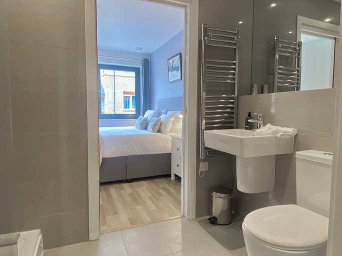 Bathroom, Your Space Apartments - Eden House, Cambridgeshire