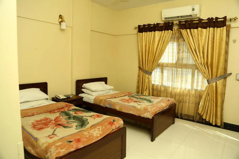 Bedroom 2, Hotel Bilal, Karachi