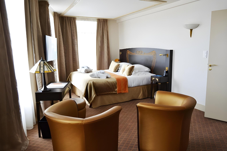 Others 3, Hotel Jehan de Beauce, Eure-et-Loir