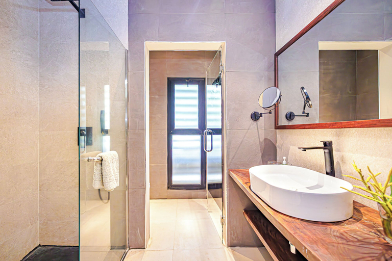 Bathroom 5, TUI BLUE Tamala, Kanifing