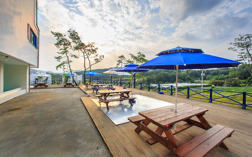 Others 4, Cheongju Mindeulre Myco Pension, Goesan