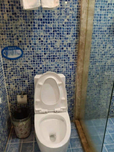 Bathroom, Chengyi Hotel, Hainan