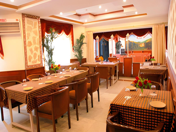 Food & Drinks 4, The Pearl Hotel, Dehradun