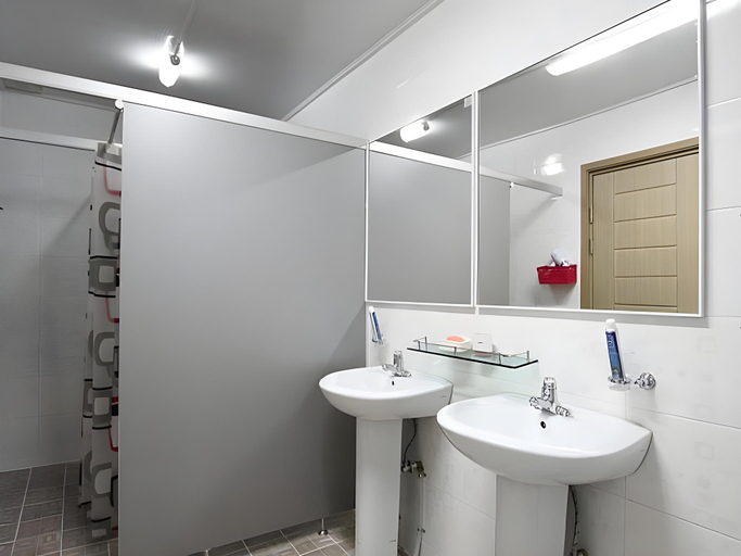 Bathroom 5, Gaon Guesthouse, Gyeongju
