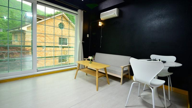 Others 5, Gapyeong Valley Pension, Gapyeong