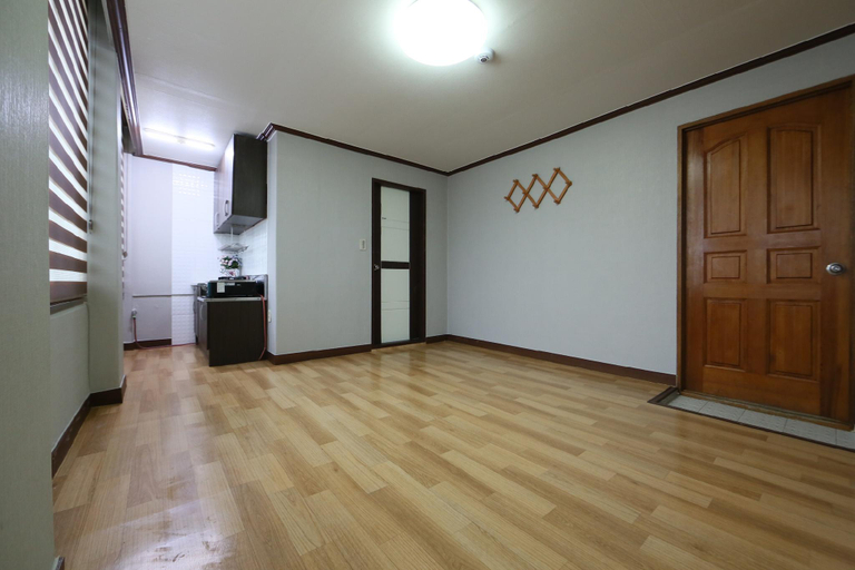 Others 5, Boryeong Songrim Pension, Boryeong