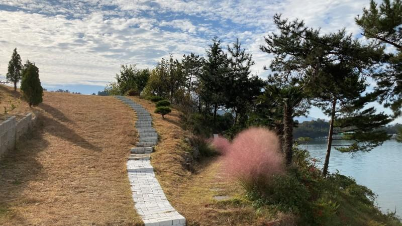 Others 5, Namhae Siado Pension, Namhae