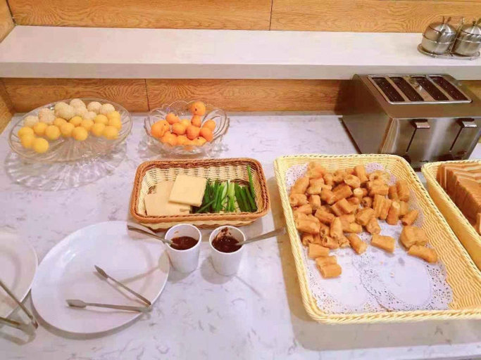 Food & Drinks 4, 7 days inn (ZIbo boshan longshan road), Zibo