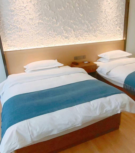 Bedroom 2, Yitianyang Hotel, Ürümqi