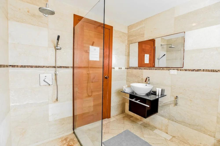 Bathroom 3, Ocean View Apartment with 3 Bdr at B Varo Beach, Salvaleon de Higuey