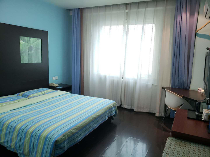 Bedroom 3, Super 8 Hotel (Beijing Huairou Kaifang Road), Beijing