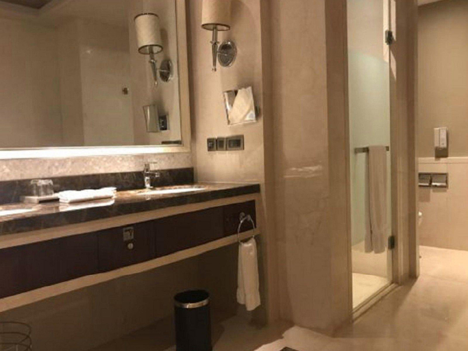 Bathroom 3, Changyu Hotel, Changzhou