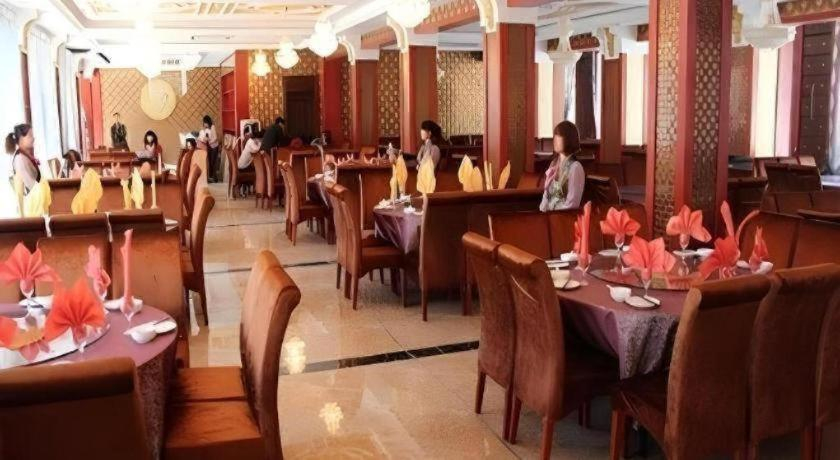 Food & Drinks 4, Dunhuang Dunhe Hotel, Jiuquan