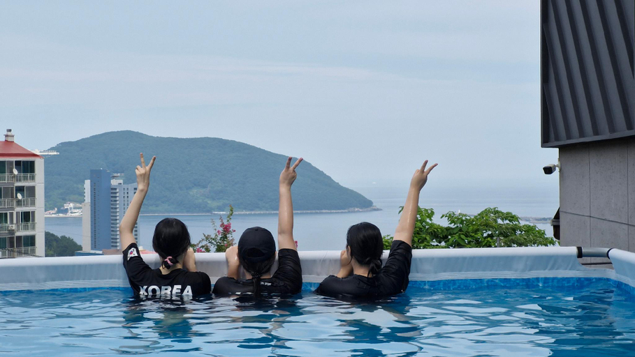 Sport & Beauty 4, Geoje Island Sodongjae Spa Pension, Geoje