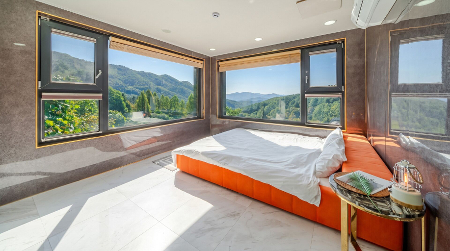 Exterior 2, Yangpyeong Seulburg Private Poolvilla, Gapyeong