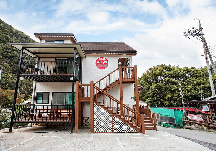 Exterior & Views 4, Jecheon Wolsong Garden Pension, Jecheon