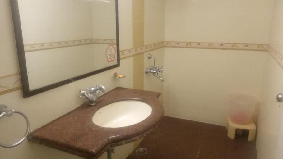 Bathroom 4, Stay Inn, Hyderabad