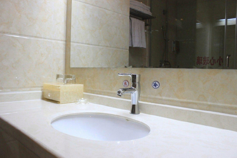 Bathroom 3, Shenyang Hotel, Shenyang