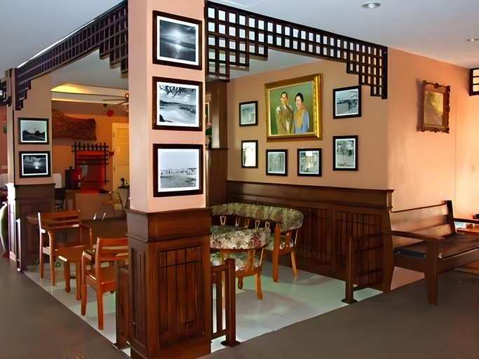 Food & Drinks 5, Sakulwilai Hotel, Hua Hin
